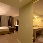 Hotel A11 Obakoey